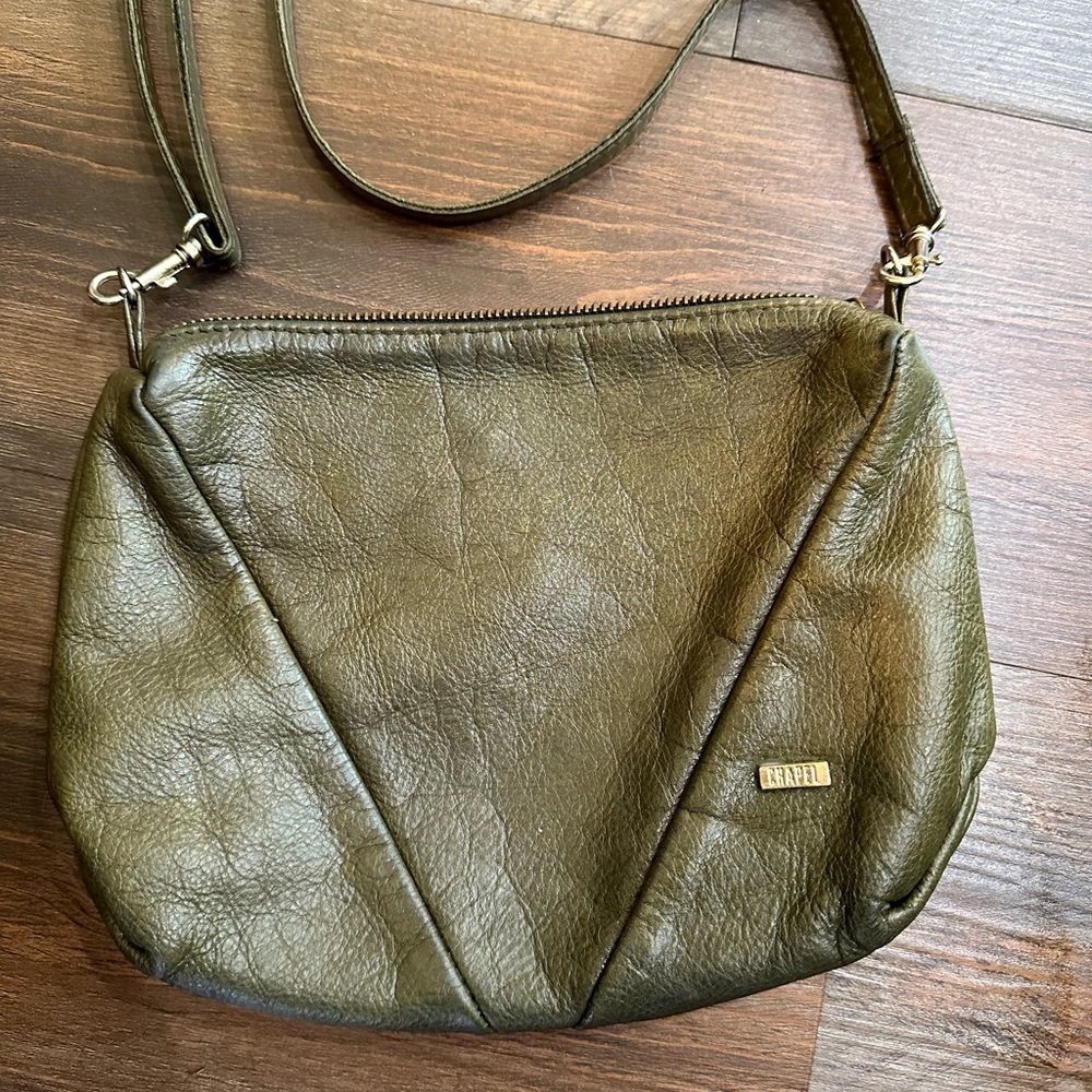 Chapel leather green crossbody purse